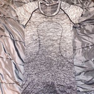 Lulu Lemon Swiftly Tech Short Sleeve Shirt